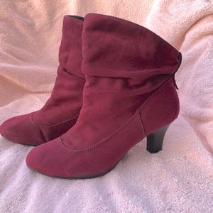 Booties maroon color 2 inch heals